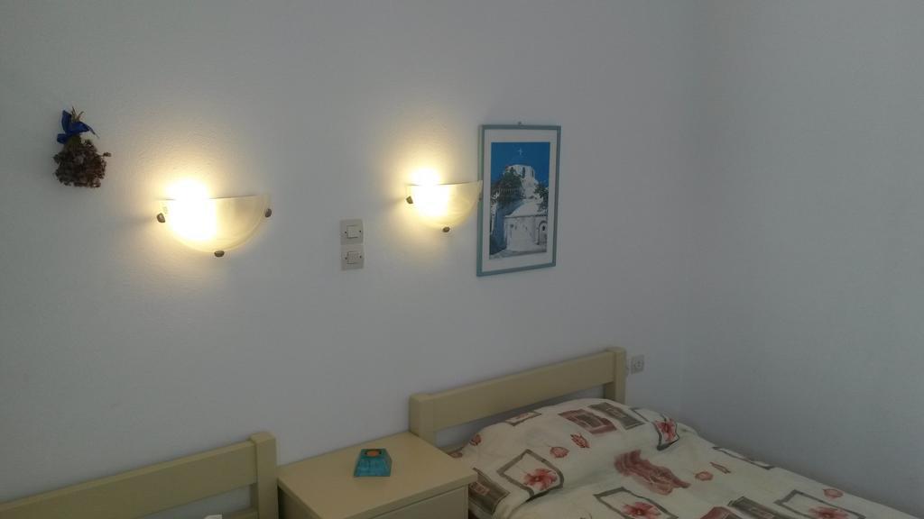 Antonia Studios ナウサ 部屋 写真