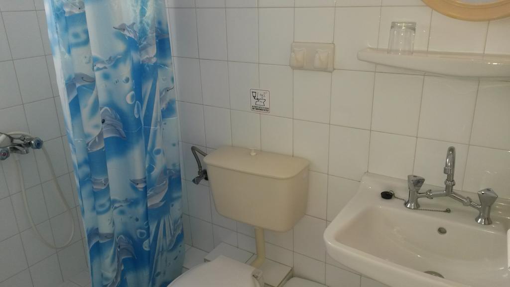 Antonia Studios ナウサ 部屋 写真